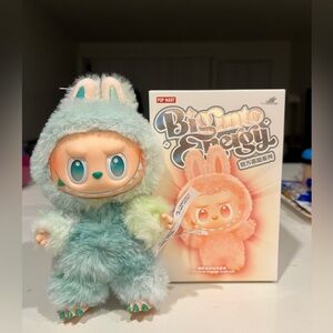 Big into Energy ✨ Serenity 💚 Labubu